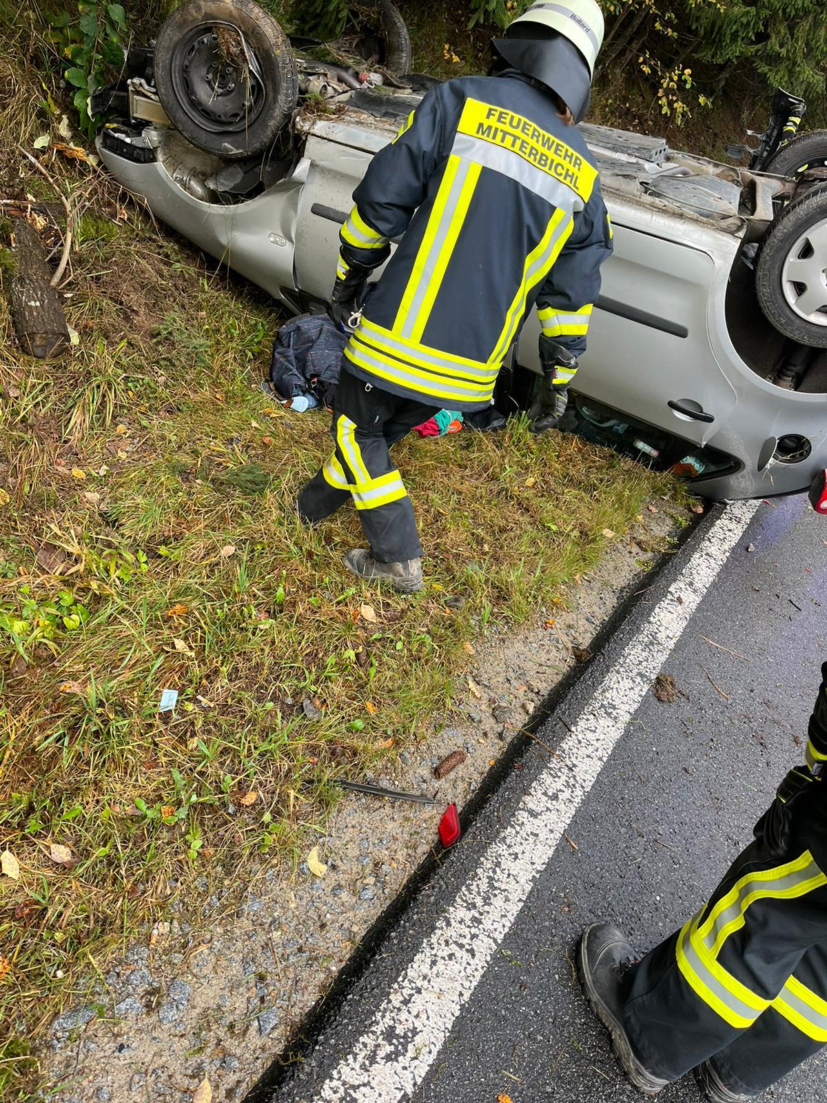 Verkehrsunfall Unternaglbach 1.2