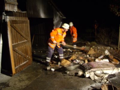 28.11.2010 - Schuppenbrand in Fuhlen