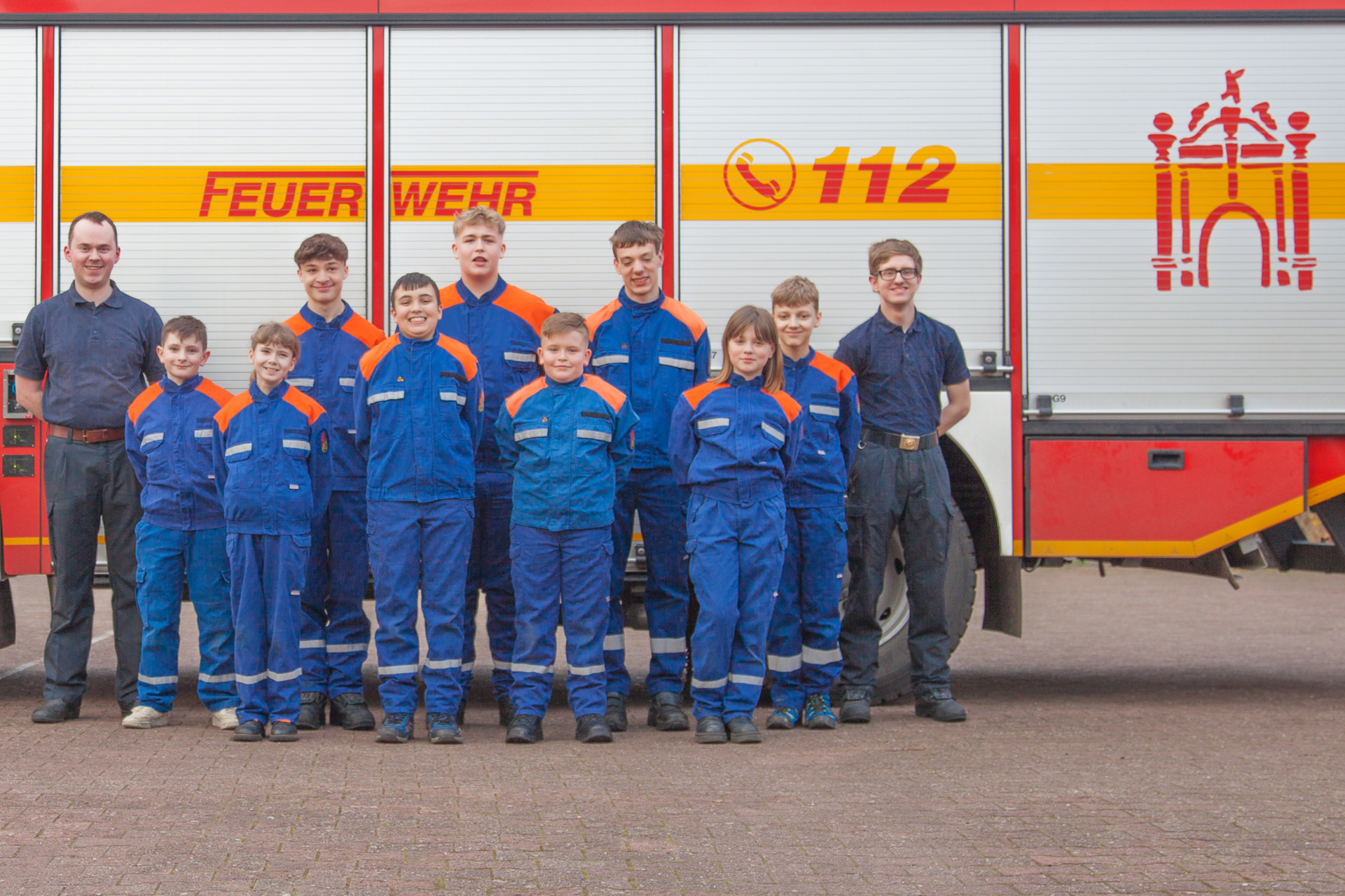 gruppenbild-jugendfeuerwehr