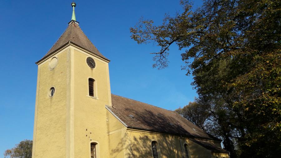 Kirche Bomsdorf Foto: Besucherinformation Neuzelle