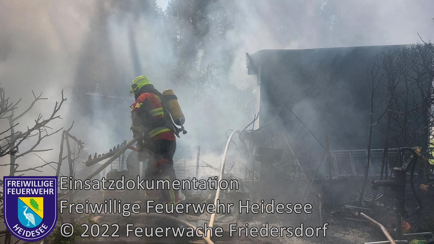 Einsatz 295/2022 | Schuppenbrand | Blossin Blossiner Waldweg | 04.09.2022