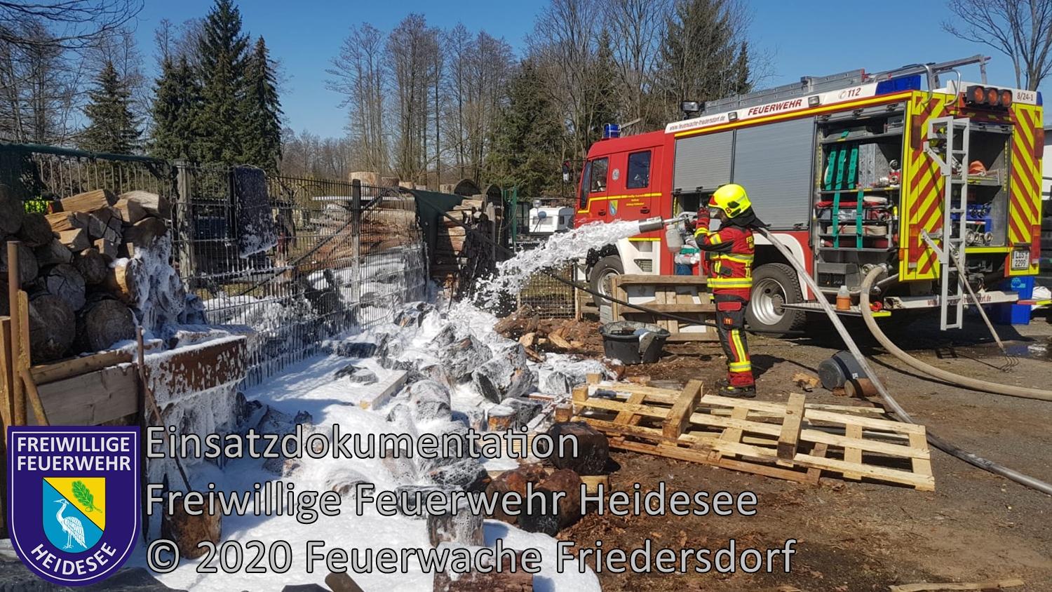 Einsatz 34/2020 | Brennt Holzhaufen | Bindow Bindower Dorfstraße | 01.04.2020