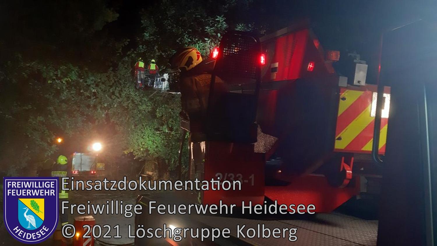 Einsatz 124/2021 | Baum droht zu stürzen | Kolberg Kurze Straße | 24.09.2021