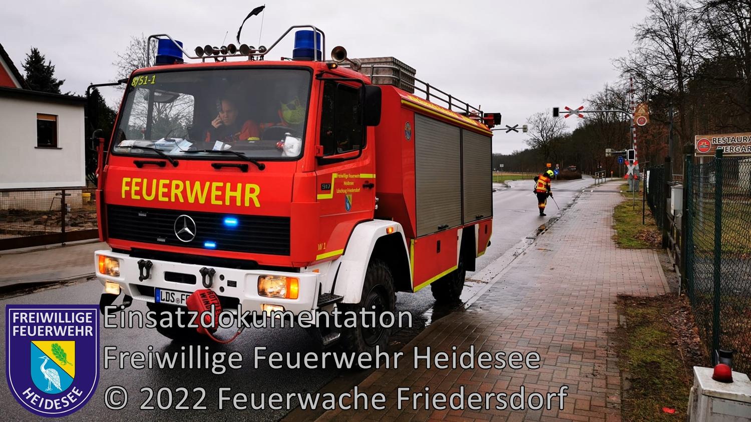 Einsatz 44/2022 | Ölflecken in der Ortslage | Friedersdorf Lindenstraße | 08.02.2022