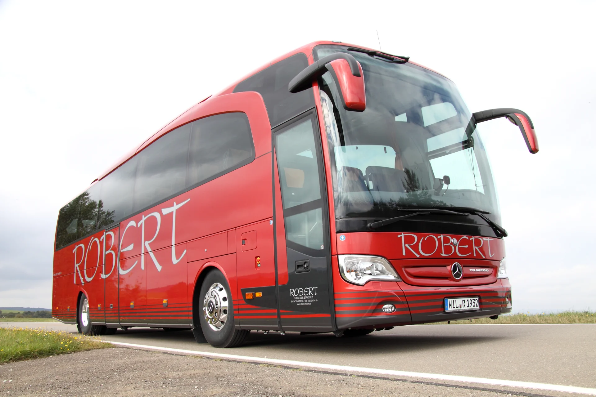 Mercedes-Benz TRAVEGO RHD