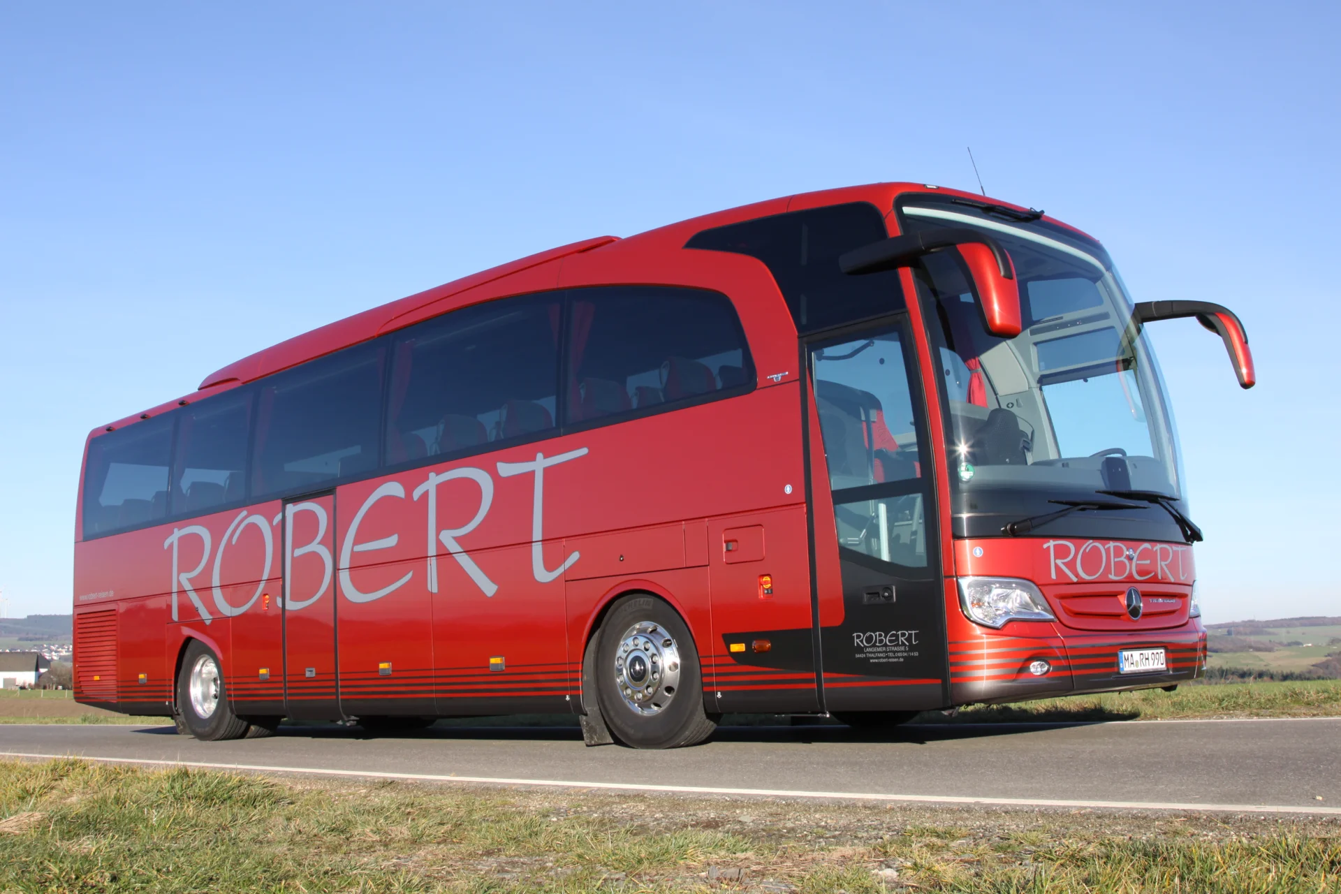 Mercedes-Benz TRAVEGO RHD