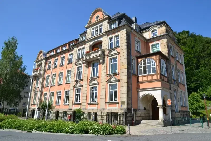 Schulgebäude