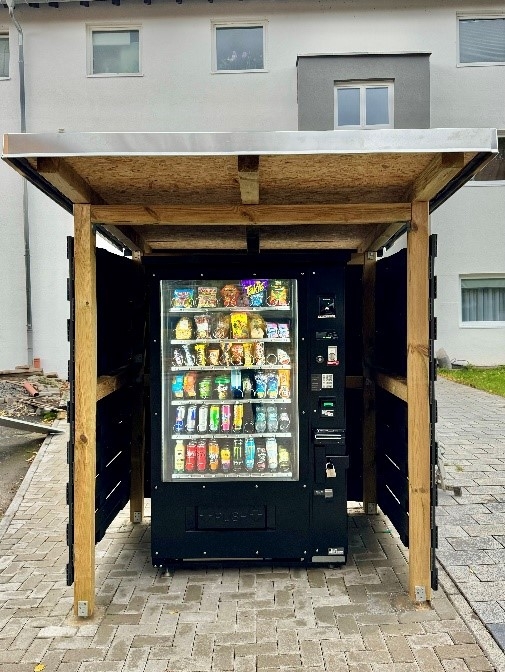 Lebensmittelautomat am Standort „Burg-Dauchstein-Straße 9“, Binau