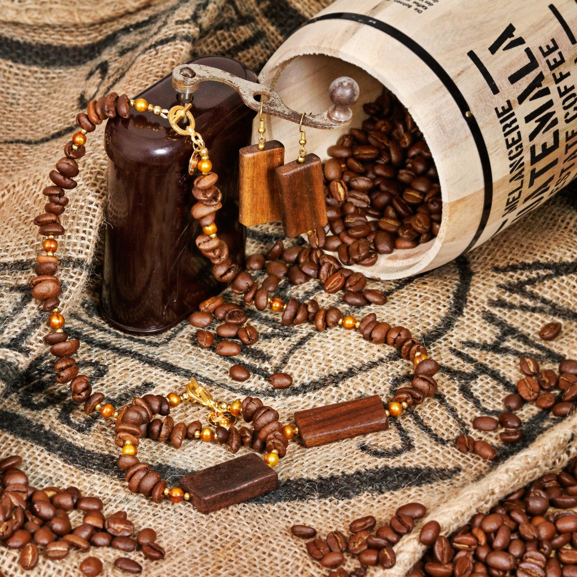 Andrea Hanschke: Coffea Arabica