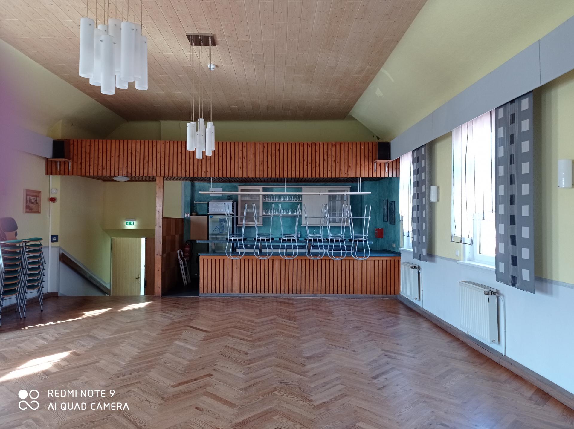 Ballstädt kleiner Saal Bild 2