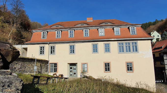 Neues Schloss Rauenstein
