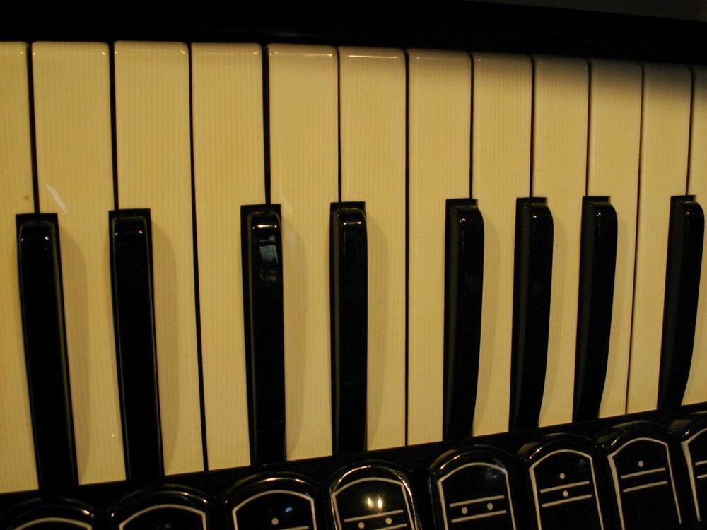 HOHNER "Atlantik IV de Luxe" Tastatur