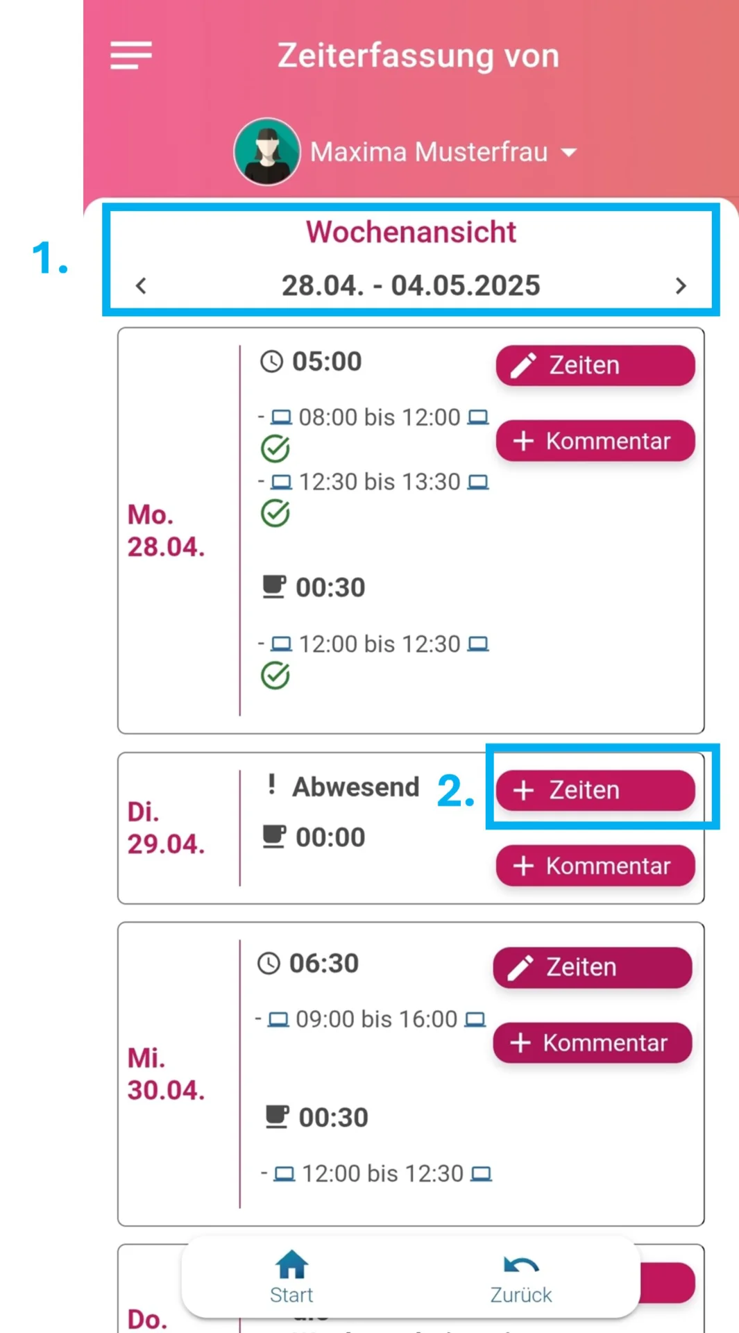 Geöffnete Wochenauswertung in der App. Oben steht der Name „Maxima Musterfrau“. Darunter ist die ausgewählte Woche „28.04.2025 – 04.05.2025“ sichtbar und farblich hervorgehoben. Angezeigt werden die Wochentage Montag bis Mittwoch: Am Montag sind 5 Stunden mit den Zeitangaben „08:12–12:30“ und „13:30“ sowie „00:30 Stunden Pause“ erfasst. Dienstag ist als „Abwesend“ markiert, und der Button „Zeiten“ an diesem Tag ist farblich hervorgehoben. Am Mittwoch sind 6:30 Stunden mit der Zeit „09:00–16:00 Uhr“ eingetragen. Rechts neben jeder Zeile befinden sich die Buttons „Zeiten“ und „Kommentar“