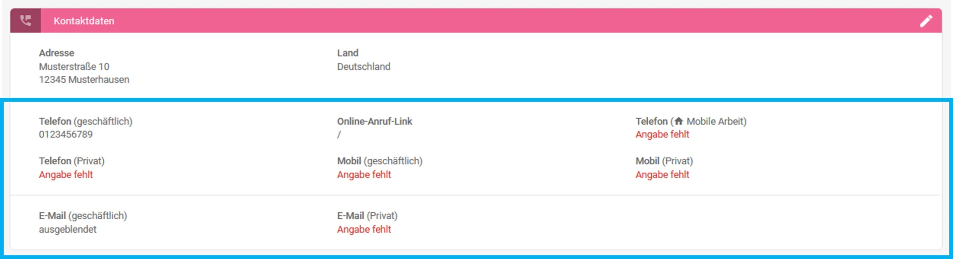 Zusehen ist das Mitarbeiterprofil nach der Anonymisierung. Farblich hervorgehoben ist der Bereich Kontaktdaten, in dem die Angaben zu privater Festnetz- und Mobilnummer, der privaten E-Mail-Adresse fehlen und die geschäftliche E-Mail-Adresse ausgeblendet wurde.