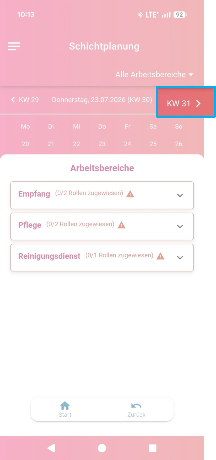 Zu sehen ist die Schichtplanung in der Mitarbeiter-App. Hervorgehoben ist der KW.