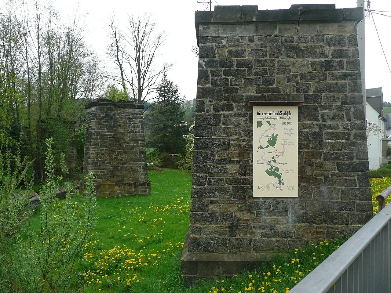 Brückenpfeiler 01