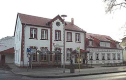 Gaststätte Zum Apfelbaum mit Gemeindezentrum
