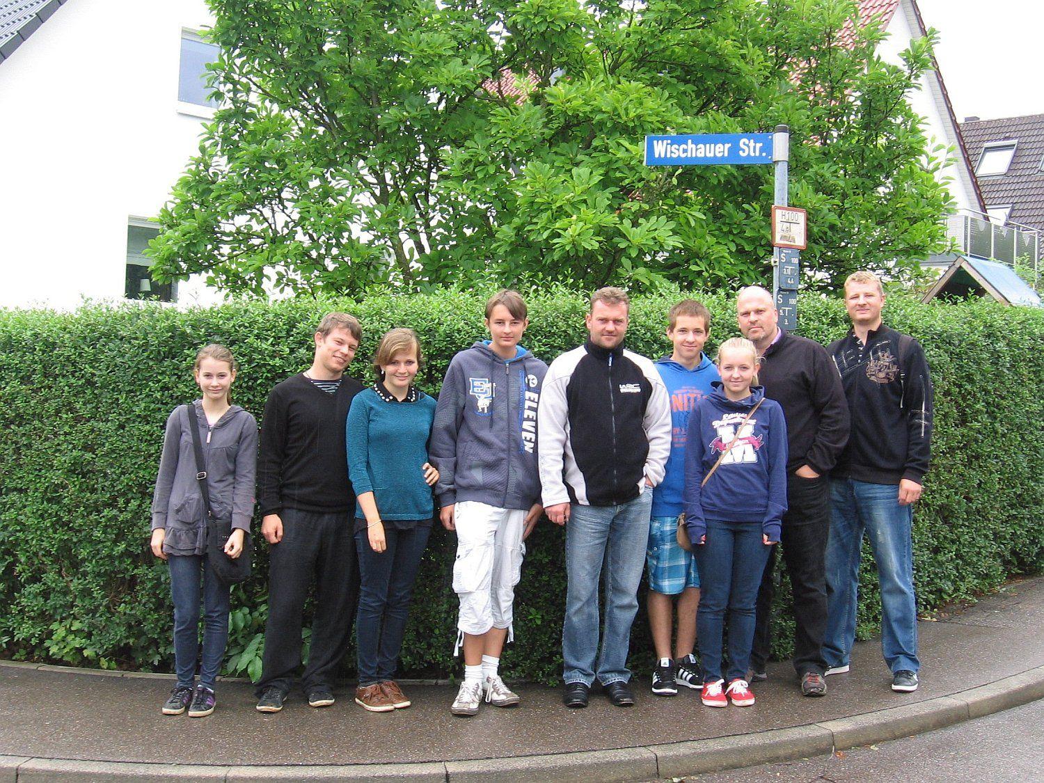 Wischauer Strasse mit tschechischen Jugendlichen
