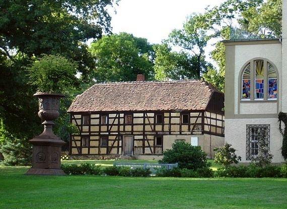 Weisses Fachwerkhaus