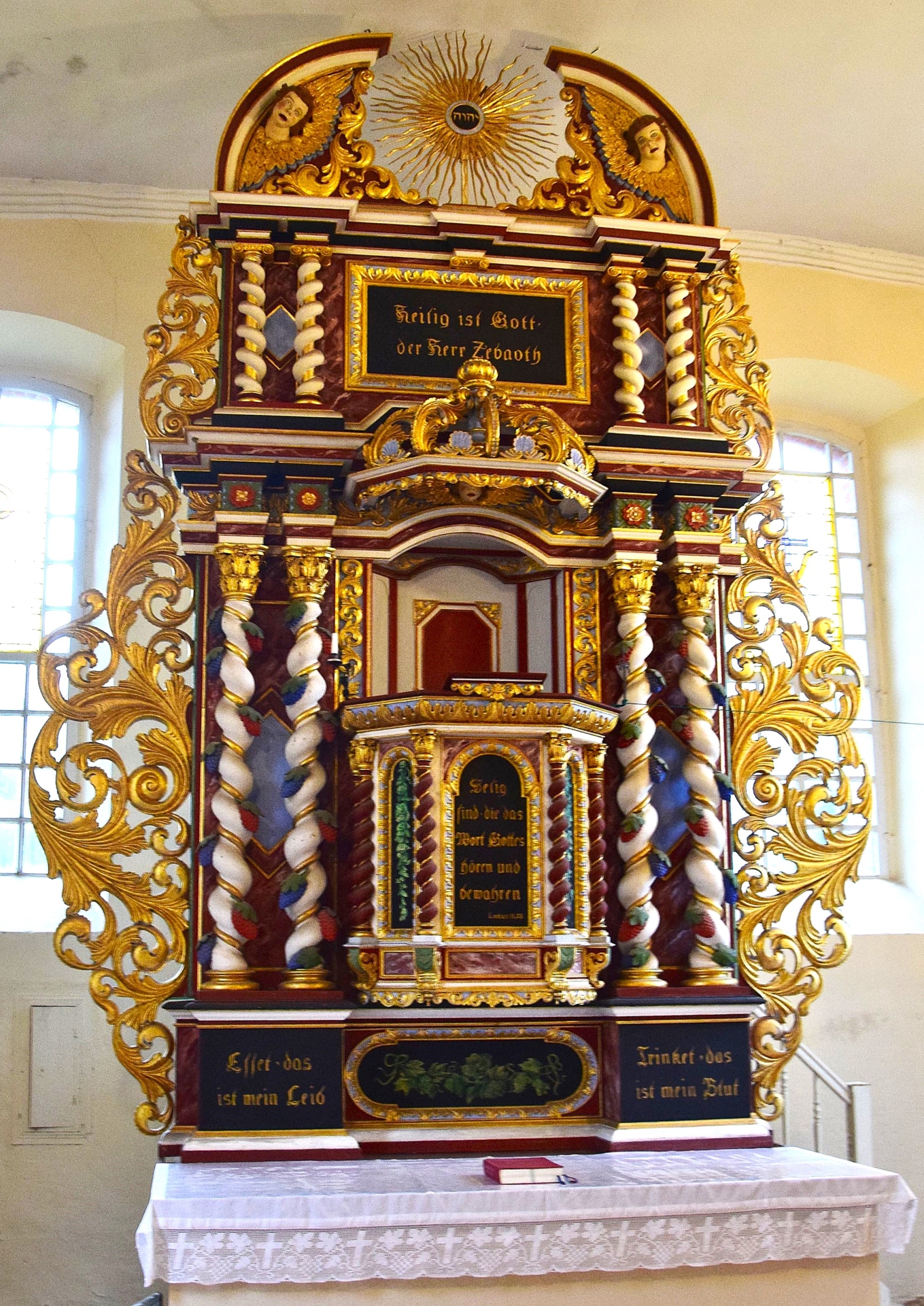 Ragow Altar