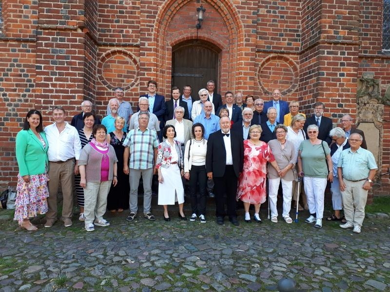 Gruppenbild Mitgliederversammlung 2023