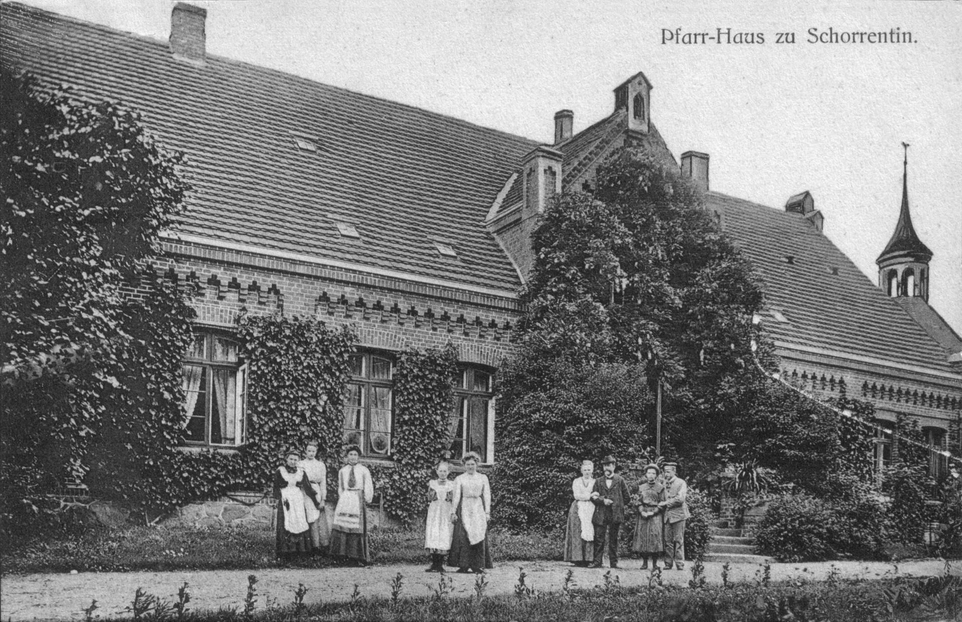 Ansichtskarte „Pfarr-Haus zu Schorrentin“ um 1913.
