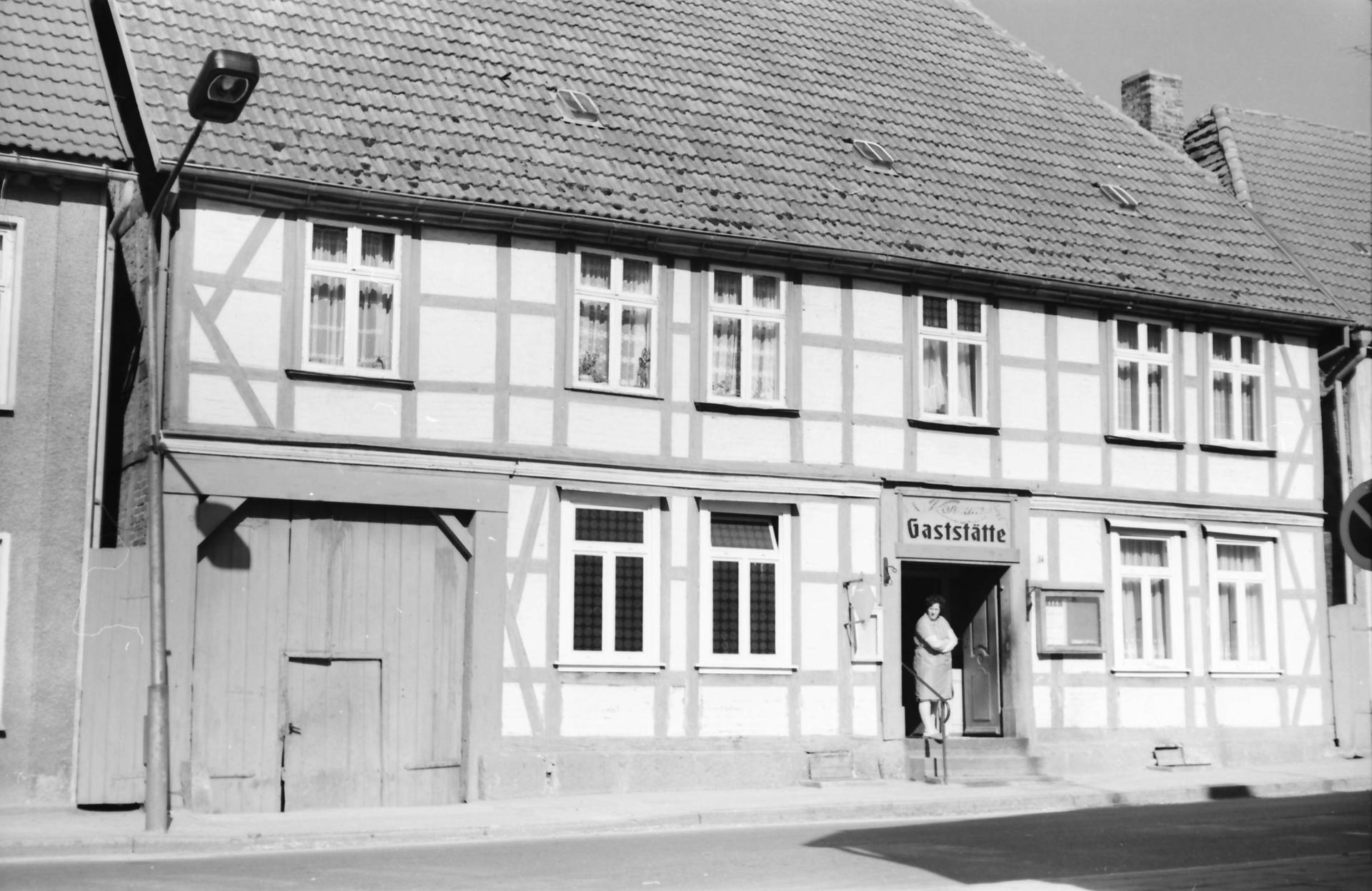 Gaststätte in der Straße des Friedens (1984).