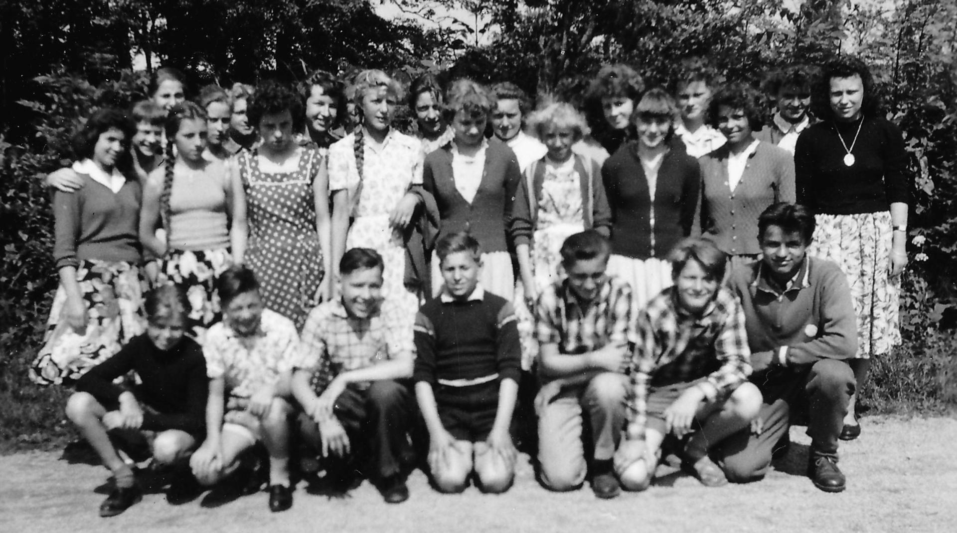 Klasse 8, Lehrertag am 1.6.1959 (2).