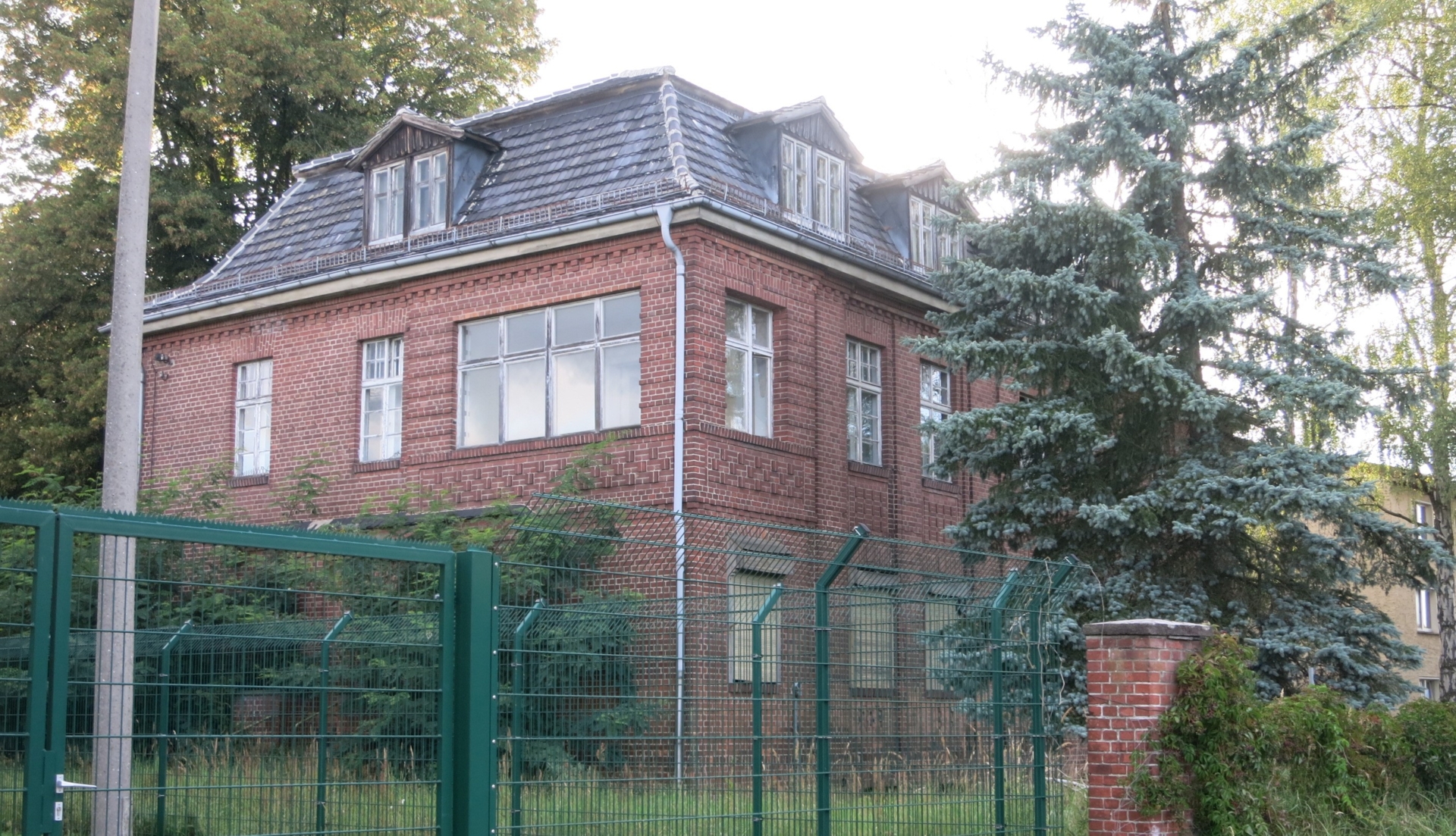 15 Fabrik