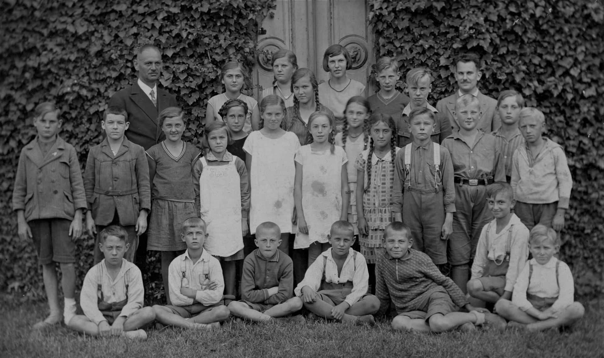 17_27.10.1931 Klassenfoto Lehrer Bellin u. Lehrer Vonhoff