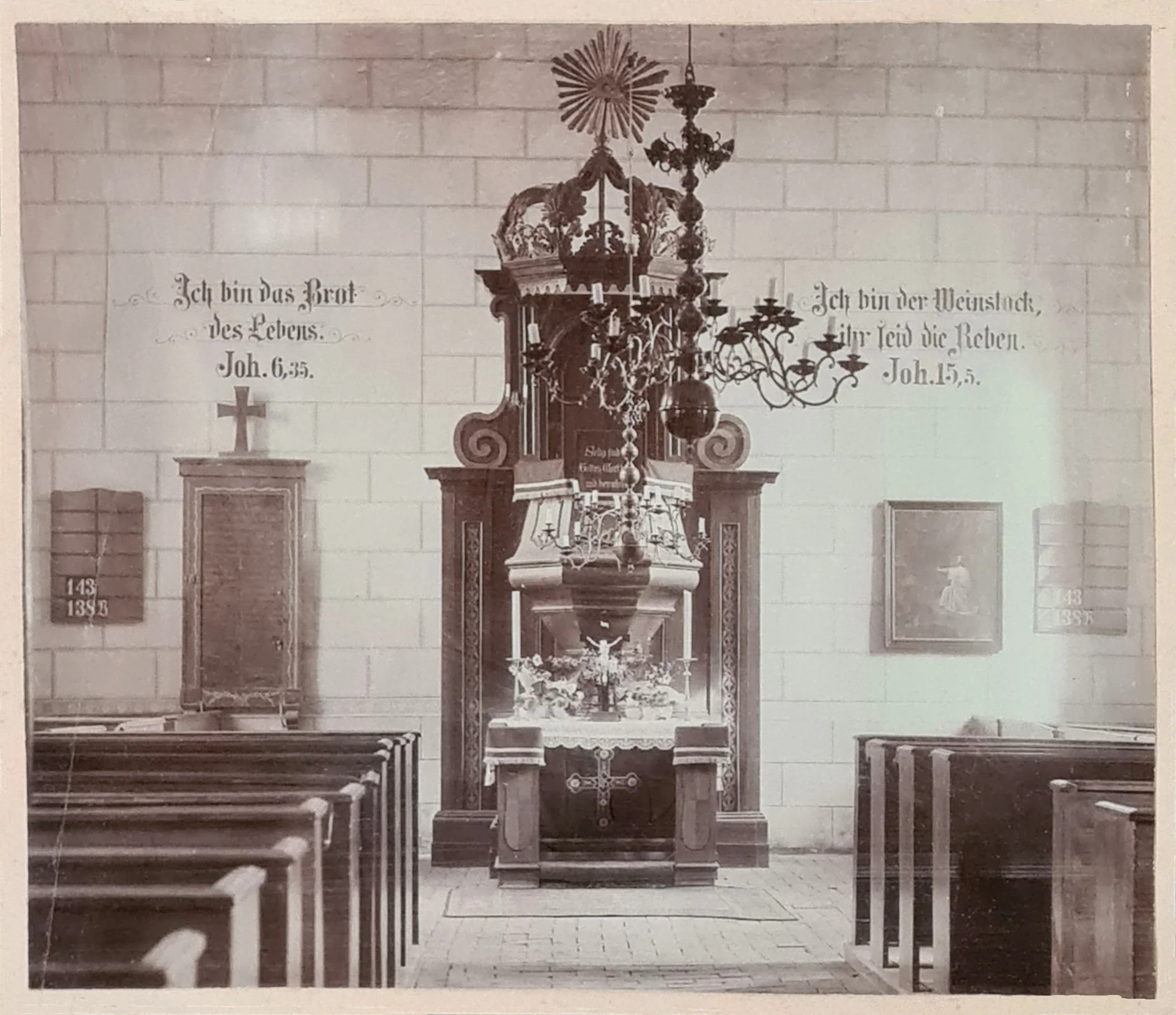 25 Kirche Altar