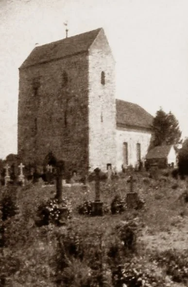 Kirche mit Kirchof