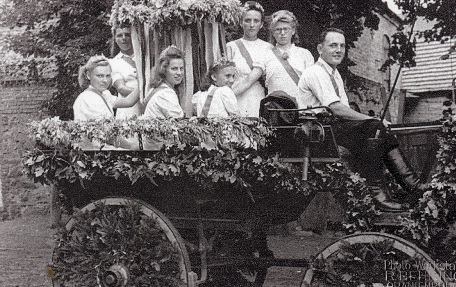 Kronenmädchen