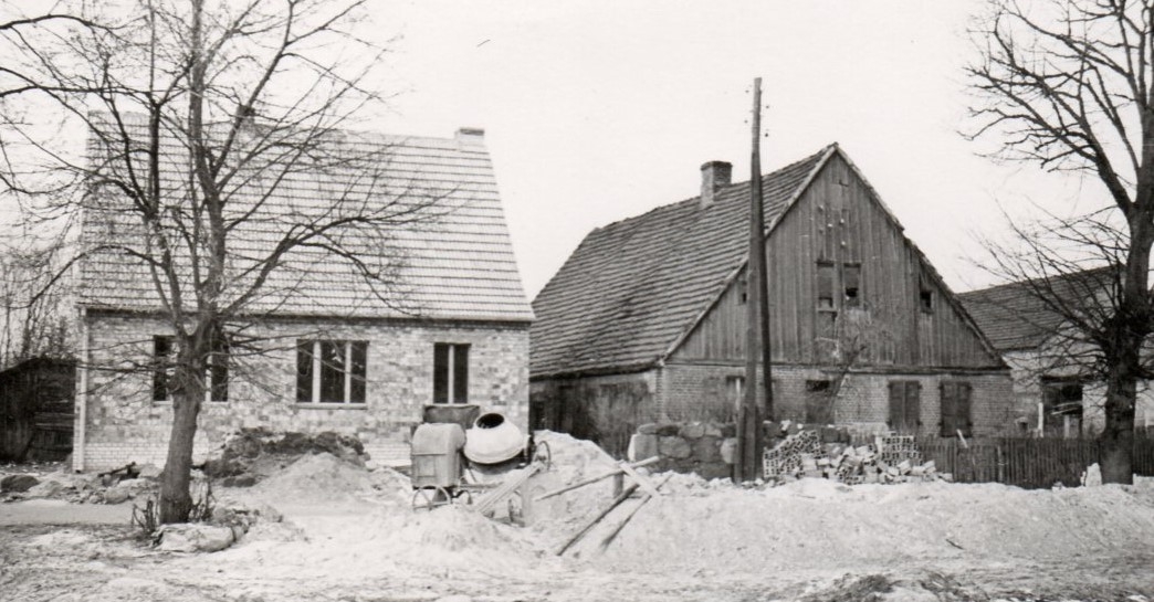 75_Ehemaliges Wohnhaus mit Tischlerwerkstatt im Pappelhofer Weg