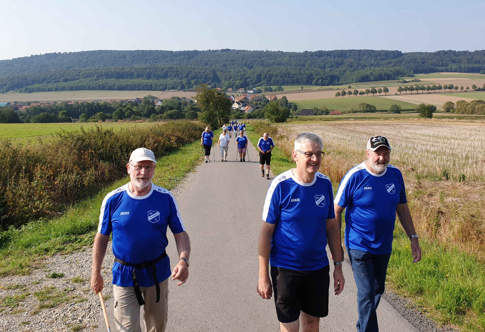 Wandergruppe unterwegs