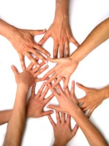 624339-hands