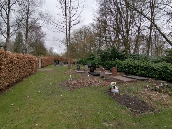 Jüdisches Gräberfeld auf dem Alten Urnenfriedhof, Eichhofstraße 50, Kiel