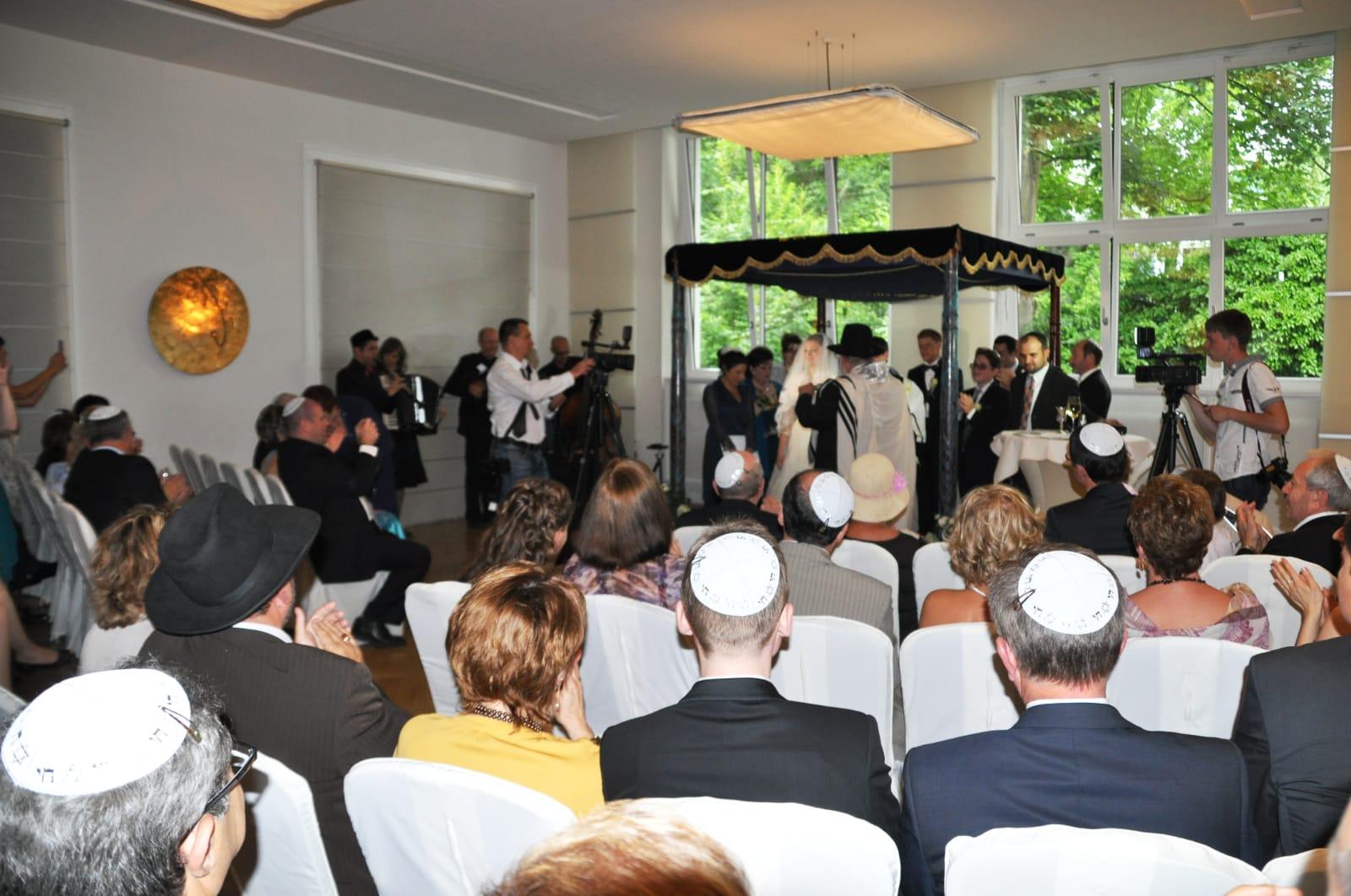 Jüdische Gemeinde Kiel und Region -jüdische Hochzeit in Kiel
