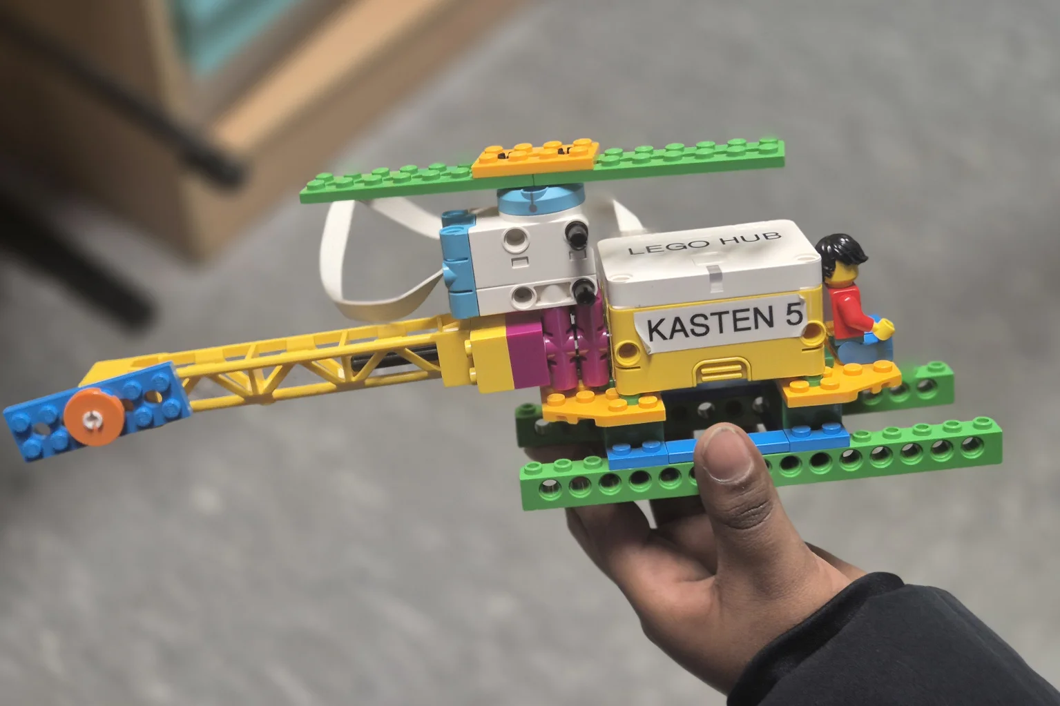 Lego2