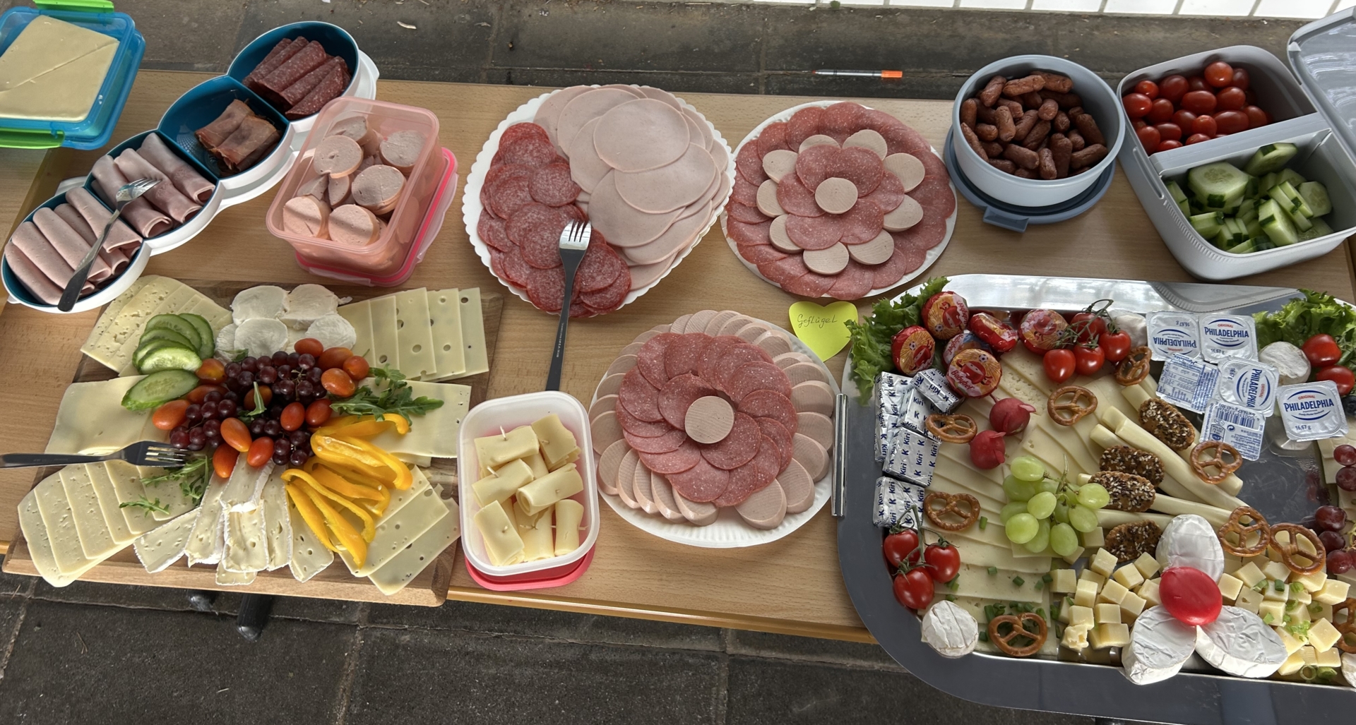 Schulhoffrühstück 2