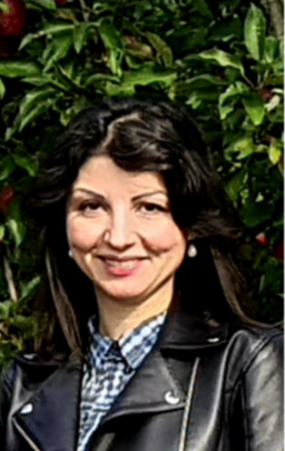 Borjana Dinewa-Zelt, Geschäftsführerin