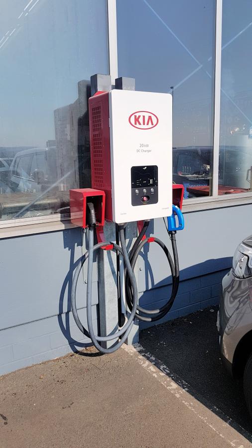 EwHM-Mobil Tankstelle