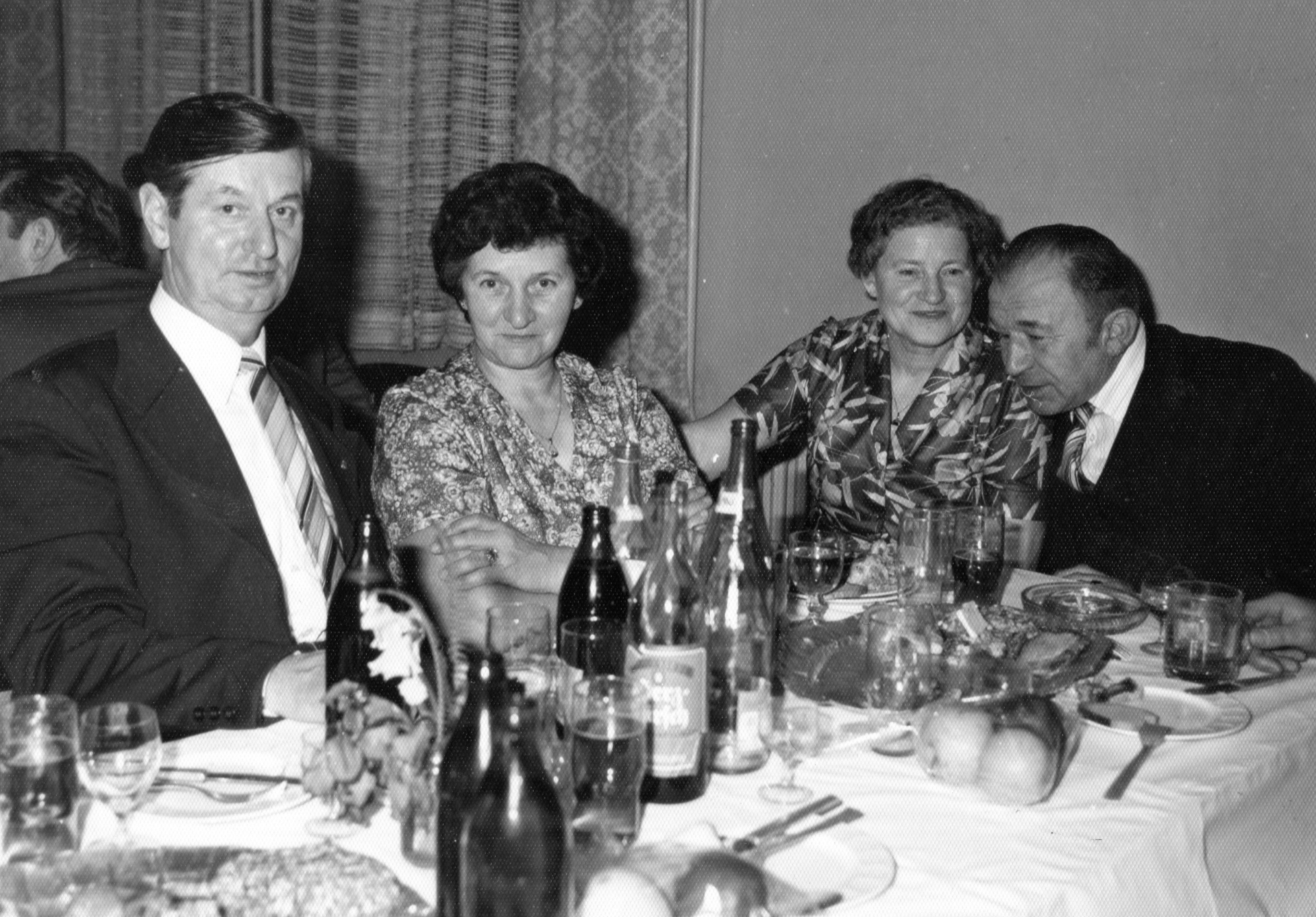 Bei Feierlichkeiten Manfred und Helga Lehmann um 1970
