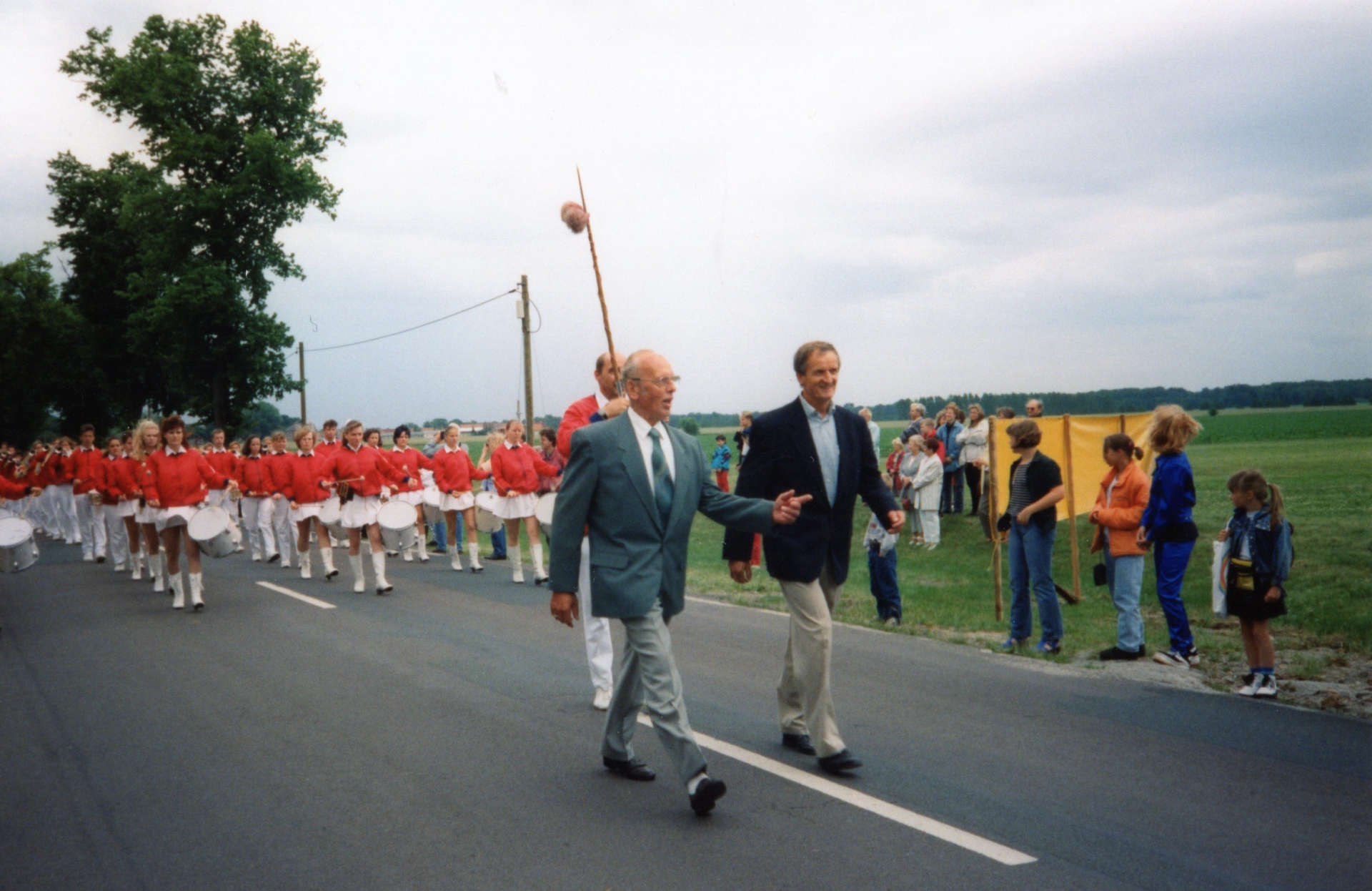 Immer an der Spitze - Horst Schulze und Joachim Bergemann 1997 zu 630 Jahre Lüdersdorf