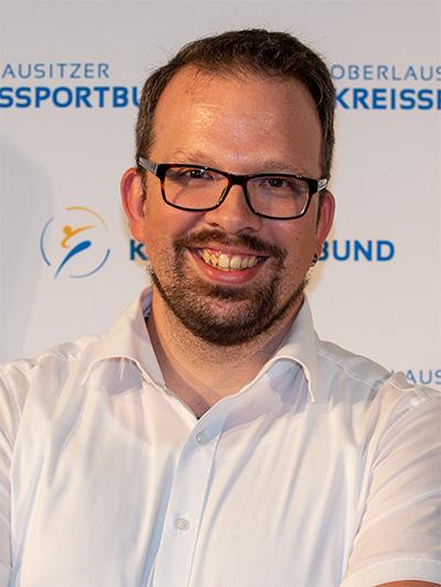 Erik Waterstrat