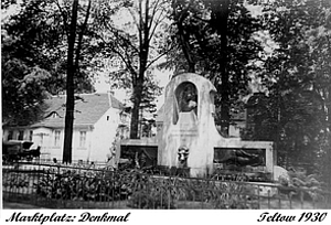 Anfang des 20. Jahrhunderts - Marktplatz Denkmal