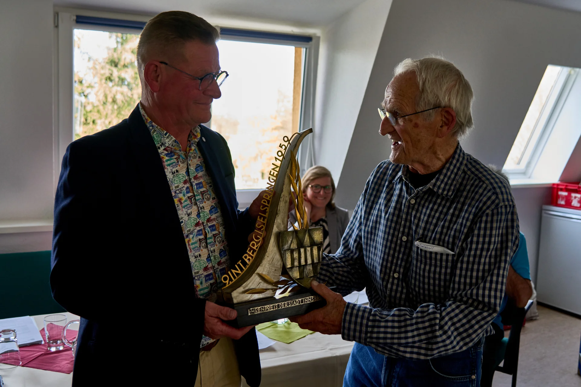 Übergabe Pokal