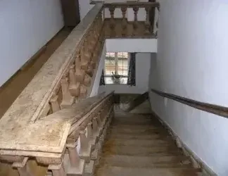 Kunst- und Kulturzentrum Alter Pfarrhof Essing - Treppe