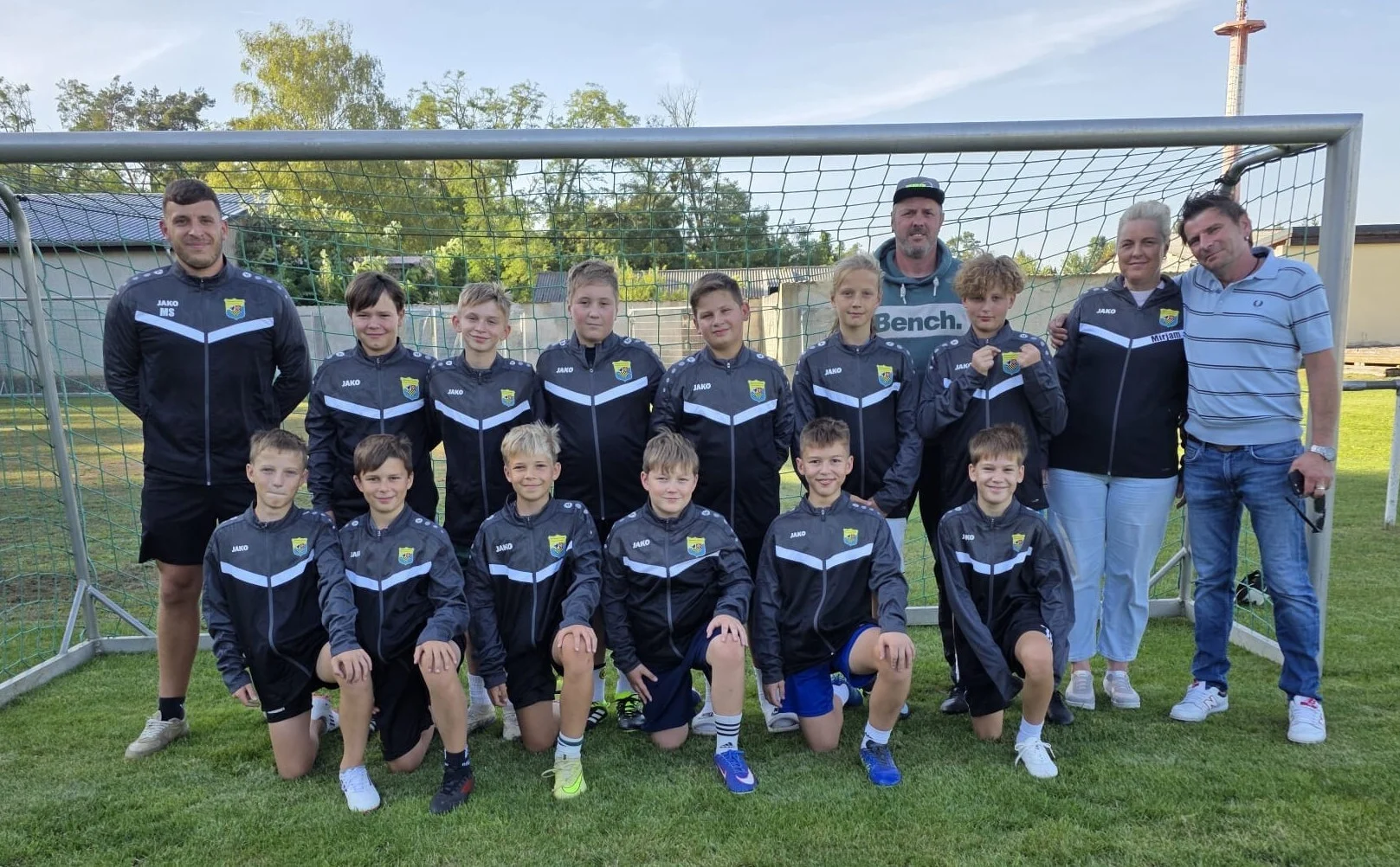 trainingsjacken rewe