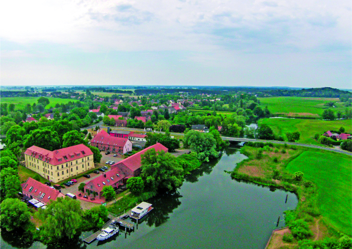 Gutshaus am Zusammenfluss von Havel & Stremme (c) Winfrid Ganzer